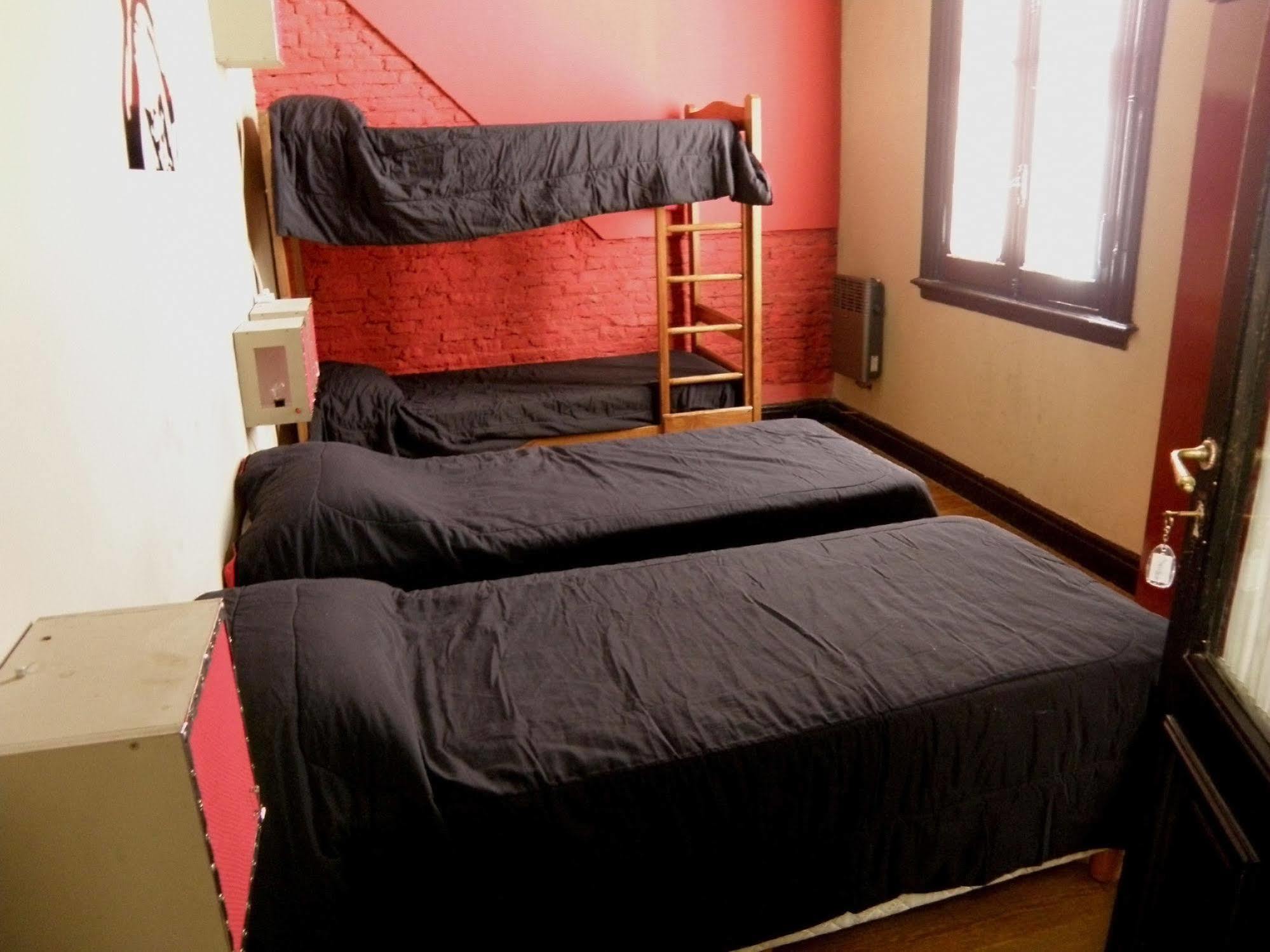 Hostel La Casona De Don Jaime 2 And Suites Hi Rosario Esterno foto